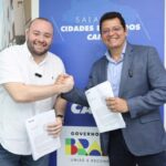 UGPE assina contratos com a CEF para investimentos na pavimentação de vias em Manaus