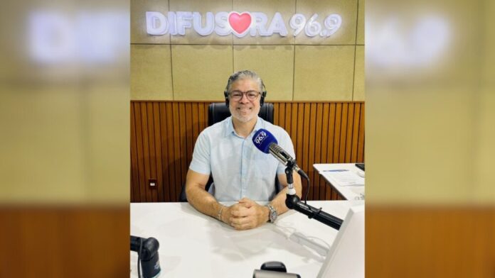 Daniel Anzoategui assume as 7h e marca um novo tempo da Rádio Difusora