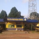 Perseguição policial termina em acidente fatal com viatura da PRF no Amazonas