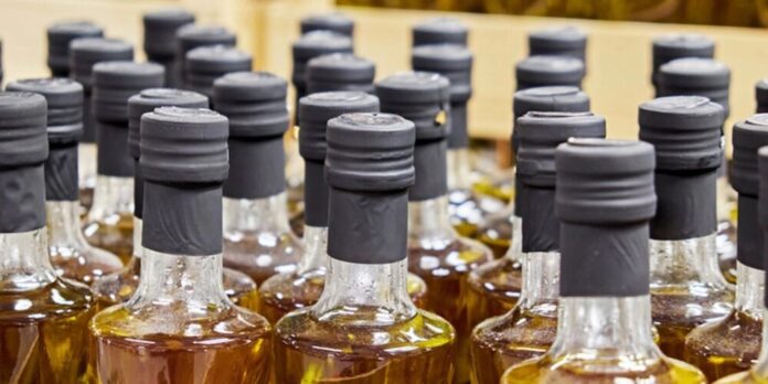 Anvisa proíbe venda de azeite e suspende lote de doce de leite por irregularidades