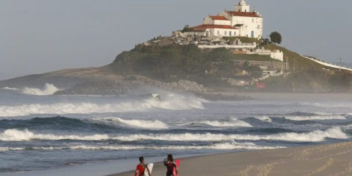 Brasil abre inscrições para praias e marinas que buscam o Selo Bandeira Azul em abril