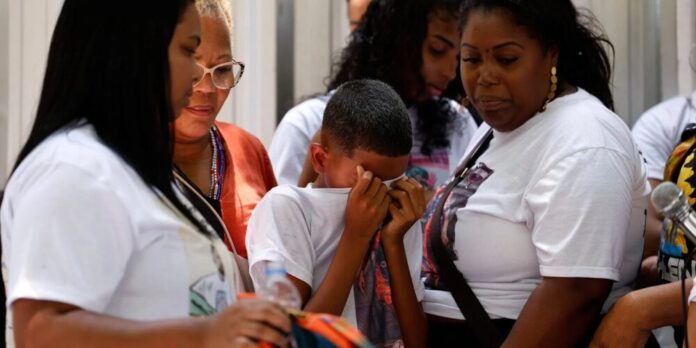 Justiça pelo Assassinato de Thiago Menezes: Julgamento de PMs Acusados de Homicídio Começa no Rio de Janeiro