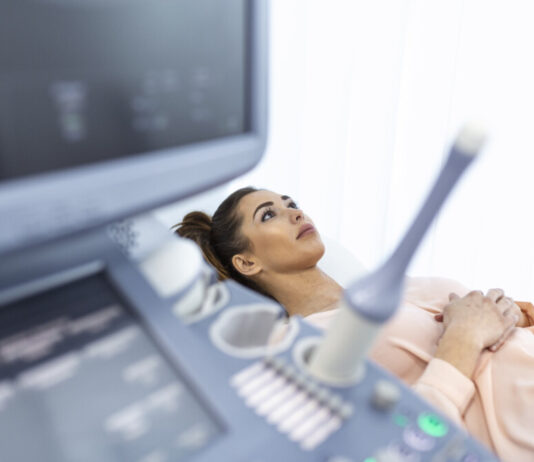 Afya Educação Médica oferece ultrassonografia de mama gratuita em Manaus