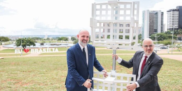 EBC instala antena de TV 3.0 na Torre de TV de Brasília, um marco para a televisão do futuro