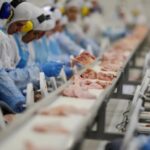 Confiança da indústria brasileira recua pelo 14º mês consecutivo em fevereiro