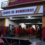Bombeiros encontram corpo de passageiro desaparecido em naufrágio de lancha no Amazonas