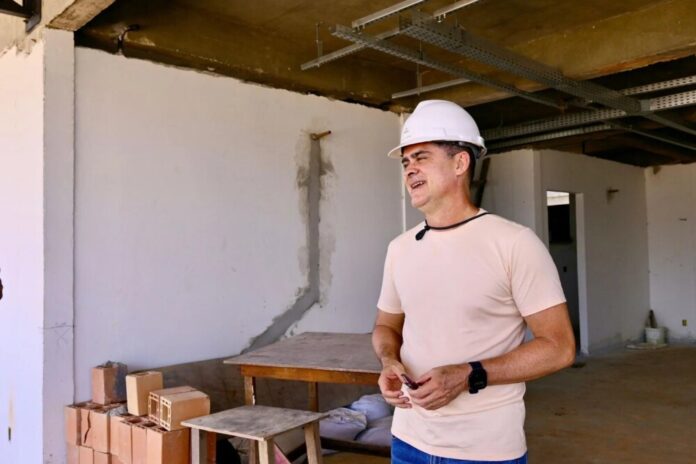 Prefeito David Almeida retoma agenda com maratona de vistorias e acelera entregas em Manaus