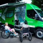 Unidade odontológica móvel da prefeitura atende 215 usuários na Fundação Dr. Thomas