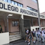 Alunos do Colégio Amazonense Dom Pedro II iniciam aulas em novo prédio provisório para restauração da sede histórica