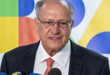 Geraldo Alckmin avalia que nova tarifa global dos EUA de 15% é benéfica para o Brasil
