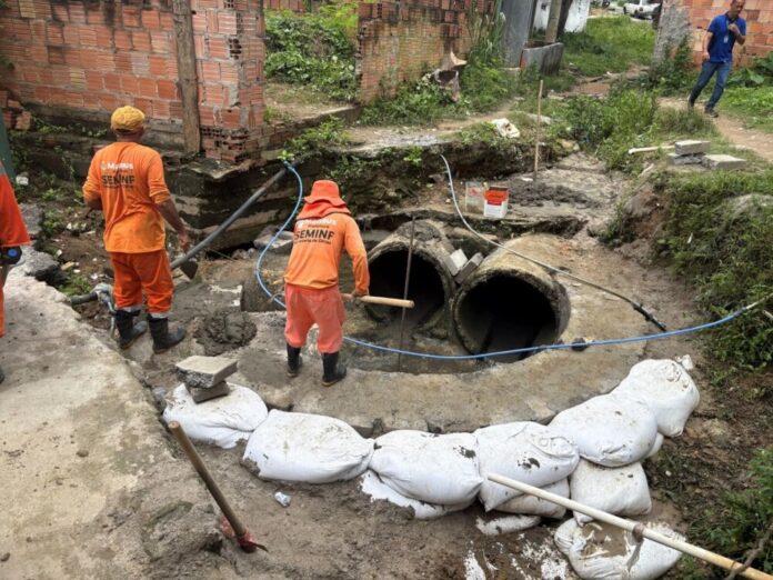 Prefeitura de Manaus recupera caixa coletora no beco Ayrão e melhora segurança no Cachoeirinha