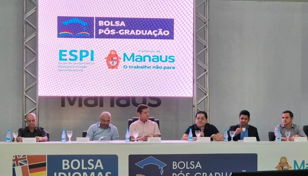 Prefeitura de Manaus abre inscrições para Bolsa Idiomas e Pós-Graduação 2026