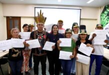 Sepror capacita agricultores familiares da aldeia Floresta Livre em associativismo rural