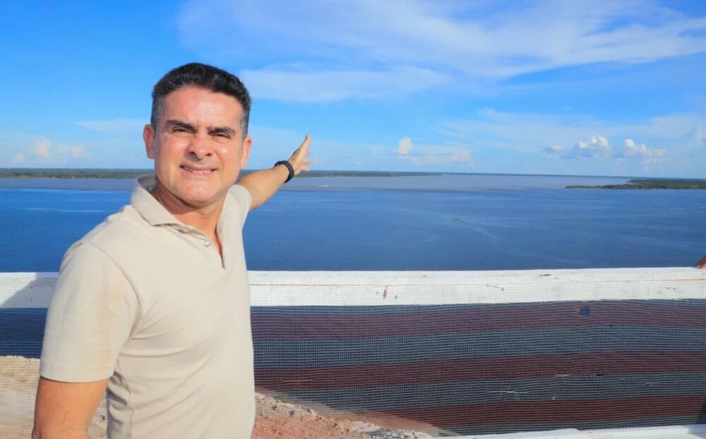 Prefeito David Almeida visita obra do Parque Encontro das Águas Rosa Almeida com a imprensa