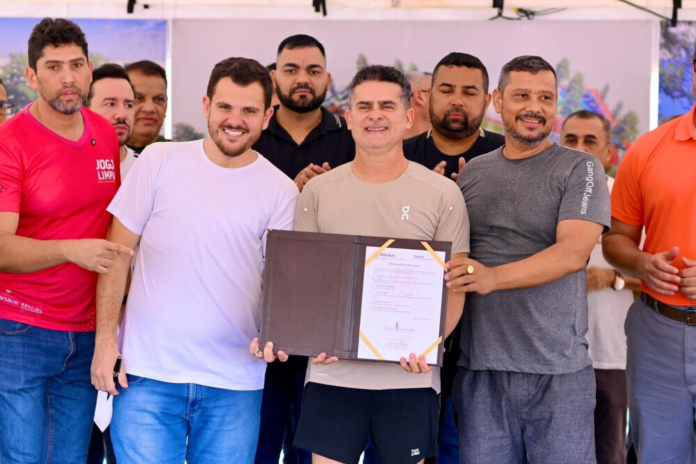 Prefeito David Almeida assina ordem de serviço para reforma do CEL Zezinho e amplia política de esporte em Manaus