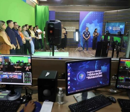 Comitiva de Roraima visita Núcleo de Segurança Escolar do Amazonas para intercâmbio de experiências