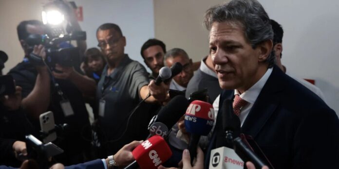 Haddad: conflito no Oriente Médio não deve impactar economia brasileira de imediato