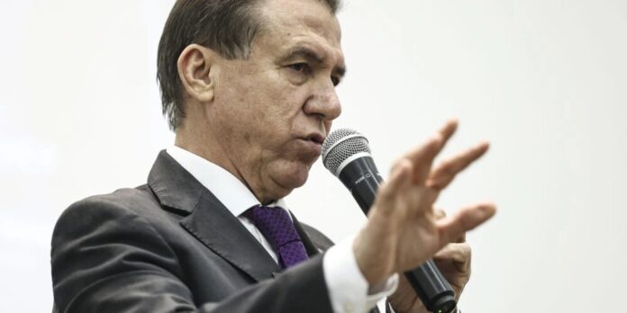 Governo pode enviar projeto com urgência para fim da escala 6x1 e redução de jornada