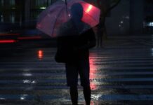 Chuvas no estado de São Paulo causam mortes e preocupam para domingo