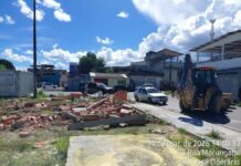 Prefeitura de Manaus realiza novas demolições de ocupações irregulares no Novo Aleixo