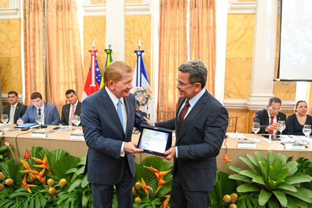 Vice-governador Tadeu de Souza reforça parceria com Judiciário para regularização fundiária no Amazonas