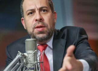 Boulos afirma que governo negocia com caminhoneiros para conter greve