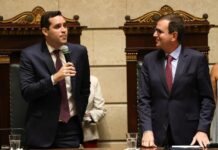 Eduardo Cavaliere toma posse como novo prefeito do Rio de Janeiro