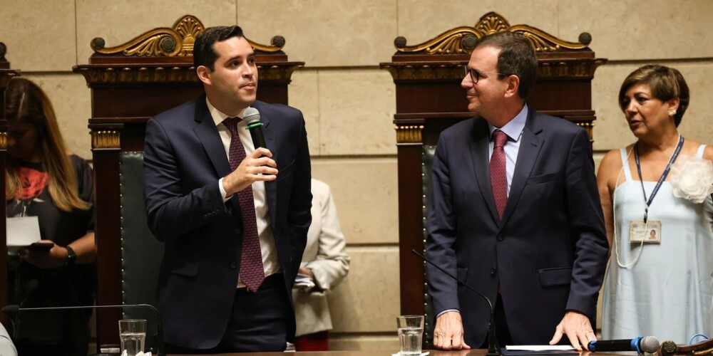 Eduardo Cavaliere toma posse como novo prefeito do Rio de Janeiro