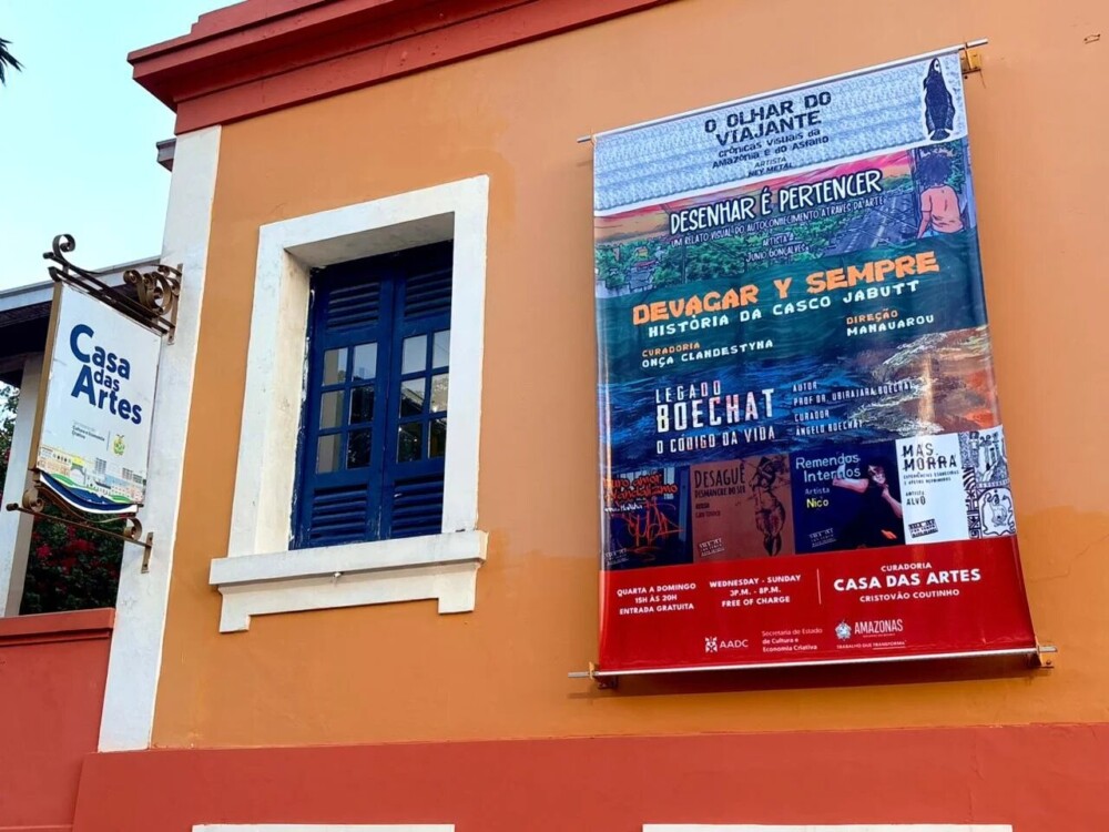 Casa das Artes retoma programação de exposições com foco em artistas locais e temas contemporâneos