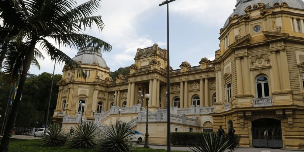 Renúncia de Claudio Castro no Rio: Entenda o cenário político e eleitoral