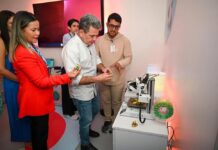 Vice-governador Tadeu de Souza acompanha primeiros atendimentos do novo Caic TEA em Manaus