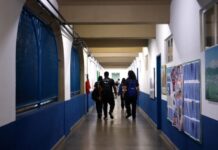 IBGE: Quatro em cada dez adolescentes brasileiros já foram vítimas de bullying na escola