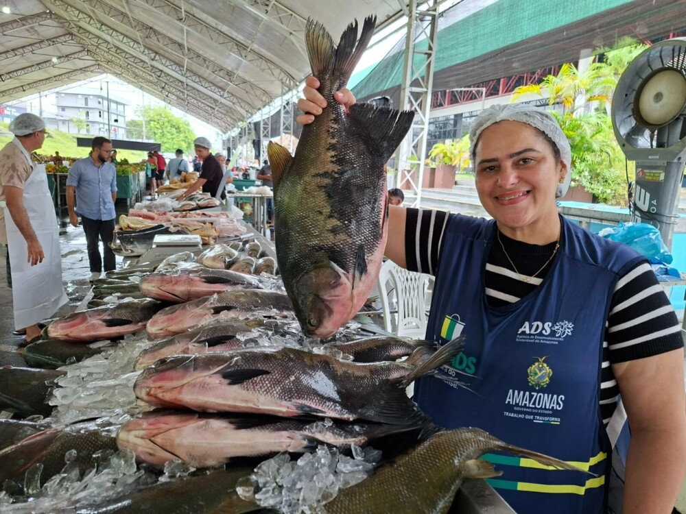 Feirão do Pescado da Semana Santa comercializa 37 toneladas em Manaus e movimenta R$ 1 milhão