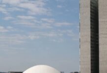 Câmara aprova acesso da ANP a dados fiscais para combater fraudes em combustíveis