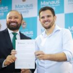 Renato Junior empossa Arone Bentes como novo secretário da Semed e projeta avanços na educação municipal de Manaus