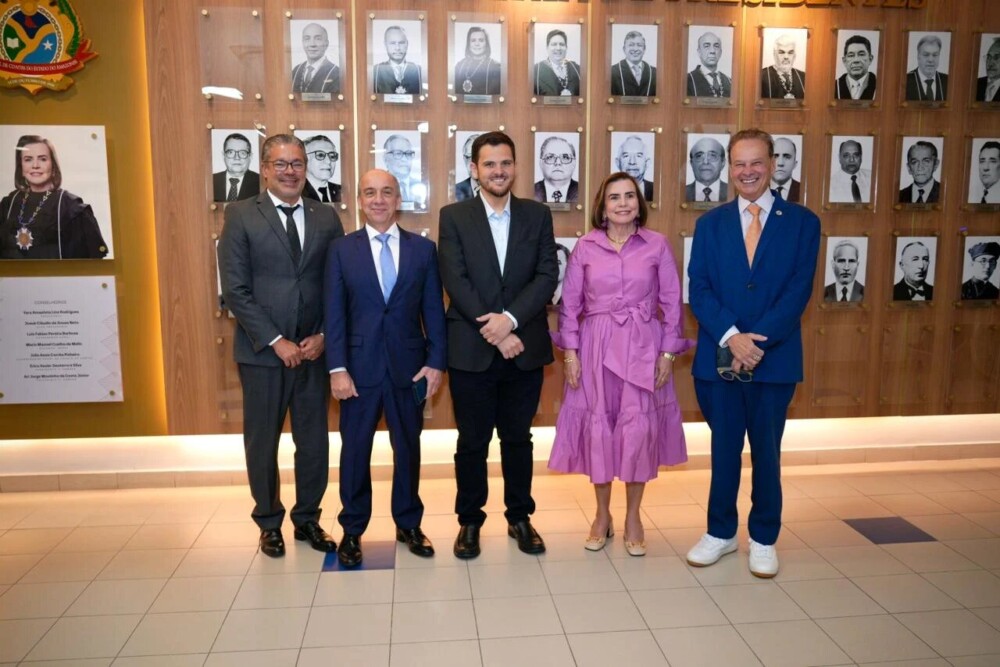 Prefeito Renato Junior visita TCE-AM e reforça diálogo para desenvolvimento de Manaus