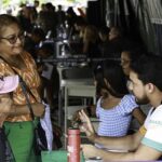 Prefeitura de Manaus leva serviços essenciais à população em ação na Ponta Negra