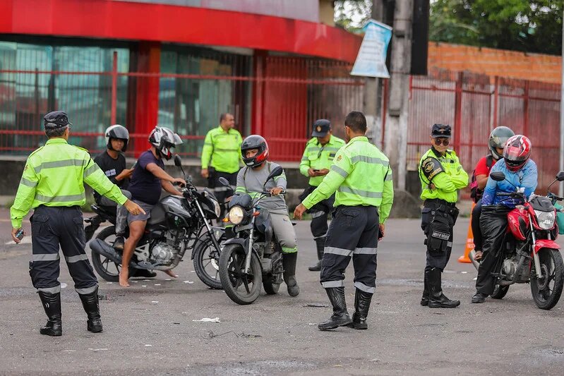 Prefeitura de Manaus intensifica operação 'Trânsito Seguro' na zona Leste e aborda 373 veículos