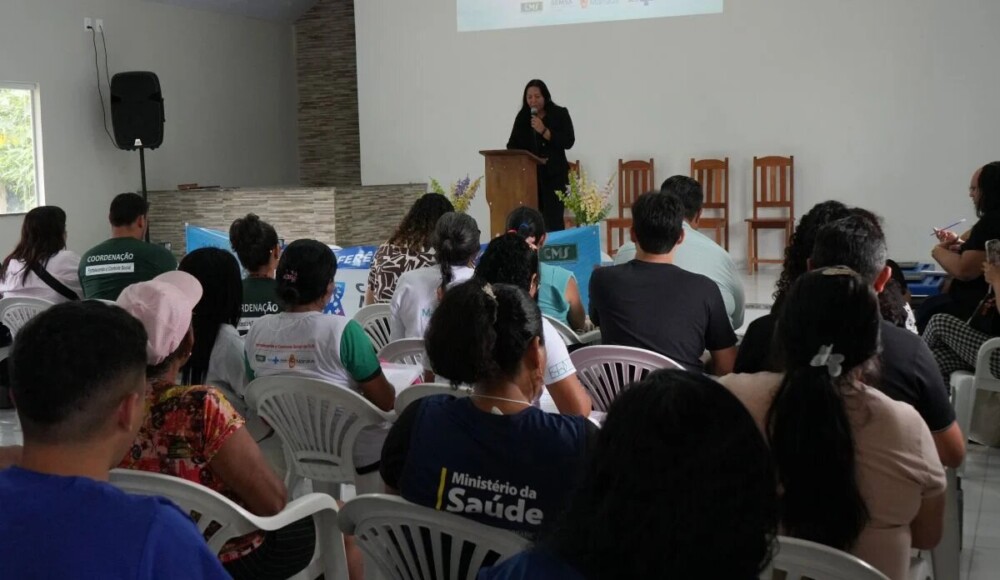 Comunidade do Livramento sedia primeira pré-conferência de saúde fluvial de Manaus