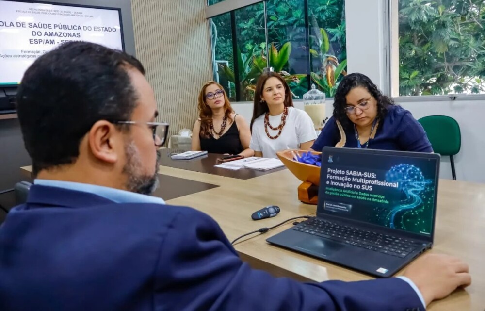 Amazonas avança na qualificação de gestores de saúde com articulação para novo mestrado