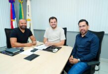 Prefeito Renato Junior nomeia 325 aprovados em concurso para reforçar a educação pública de Manaus
