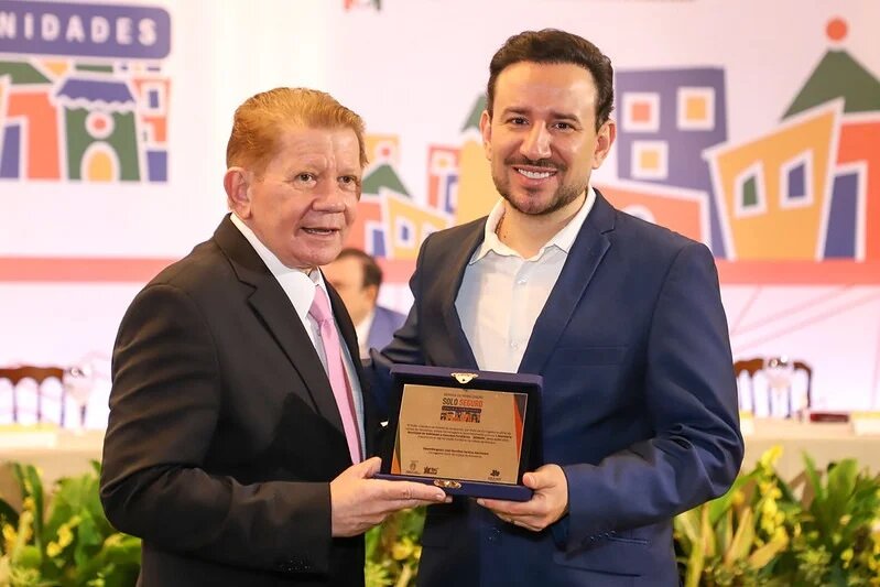 Prefeitura de Manaus reforça compromisso com regularização fundiária na Semana Nacional do Solo Seguro