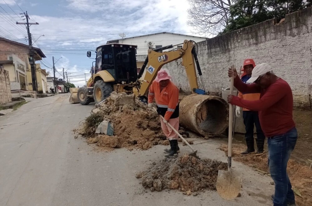 Prefeitura de Manaus recupera drenagem profunda na rua Uirapuru, bairro Cidade de Deus
