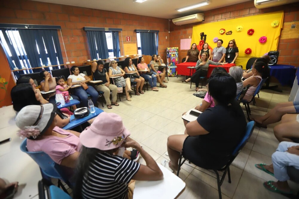 Sedurb e UGPE realizam ação em homenagem ao mês das mães para beneficiárias do Prosamin+