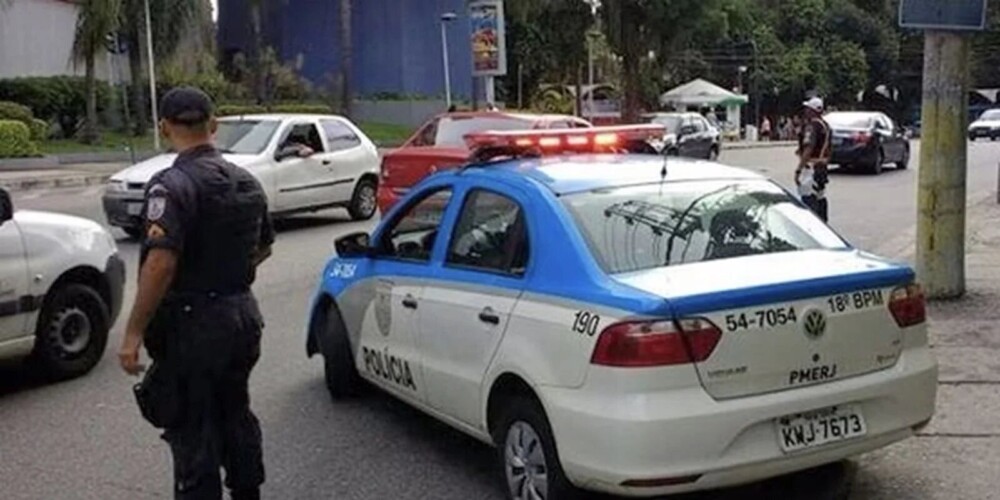 Dois policiais militares do Rio morrem com tiros de fuzil na cabeça em cinco dias