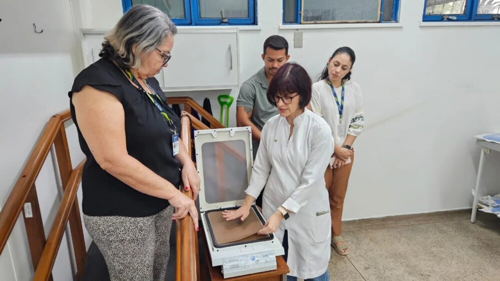 Fuham e AAL capacitam servidores de Lábrea na confecção de palmilhas para pacientes com hanseníase