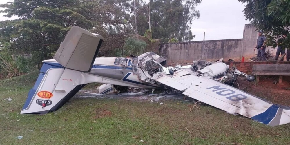Acidente aéreo em Marília (SP) mata duas pessoas após queda de bimotor