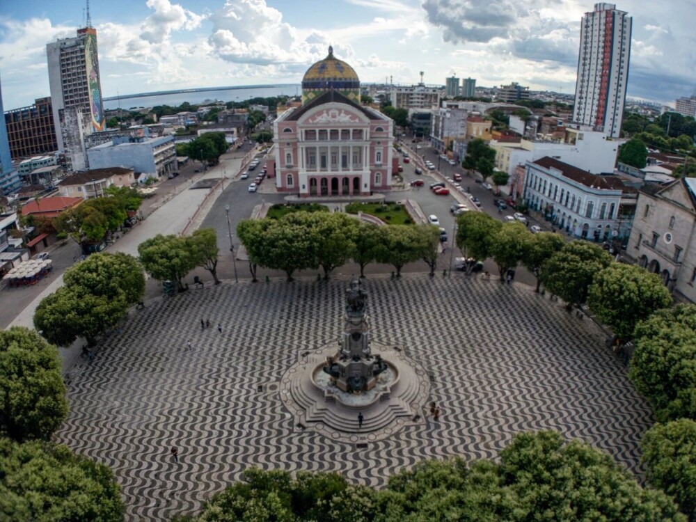 Largo de São Sebastião terá transmissão da estreia do Brasil na Copa com shows gratuitos