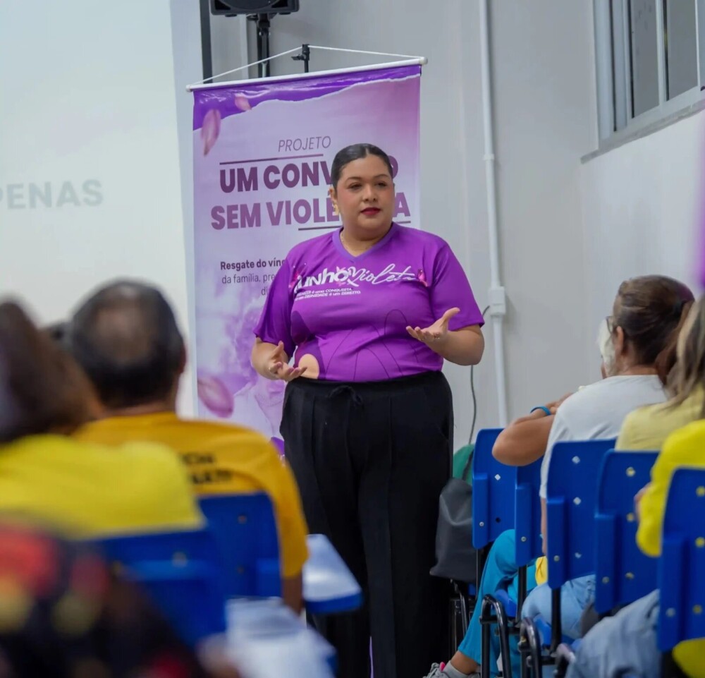 Sejusc leva projeto "Um Convívio Sem Violência" para idosos da FUnATI em Manaus