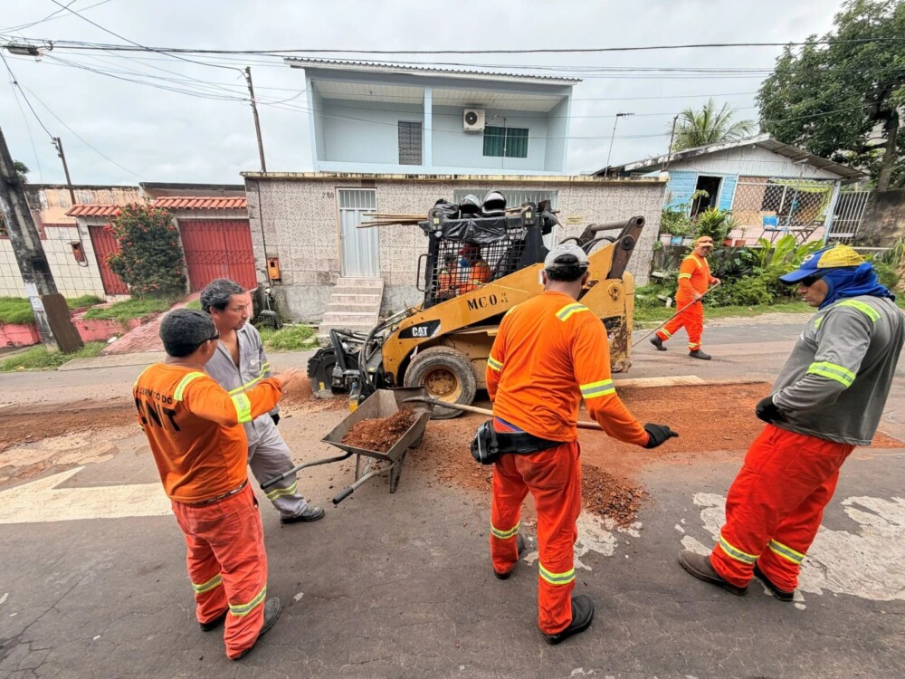 Prefeitura de Manaus intensifica manutenção asfáltica no bairro Japiim